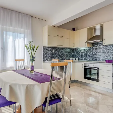 Apartamento Vukasovic *